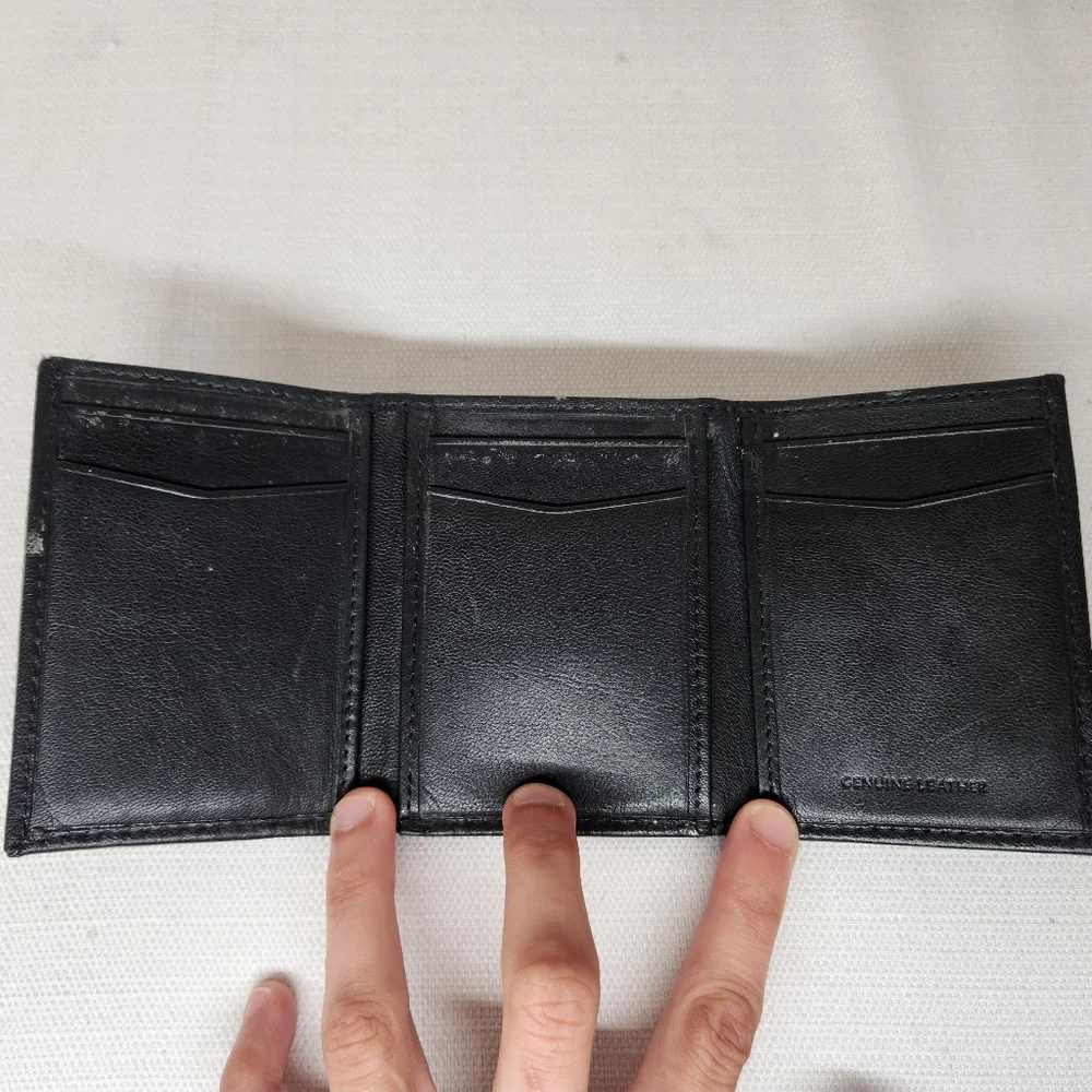 Mens Basic Black Leather Trifold Wallet